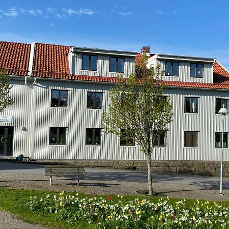 Parkvillan Kungshamn Exterior photo