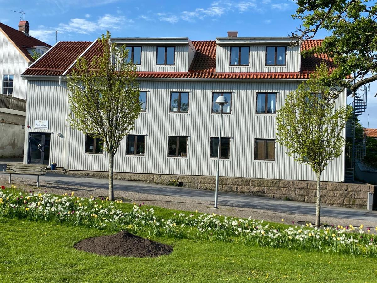 Parkvillan Kungshamn Exterior photo